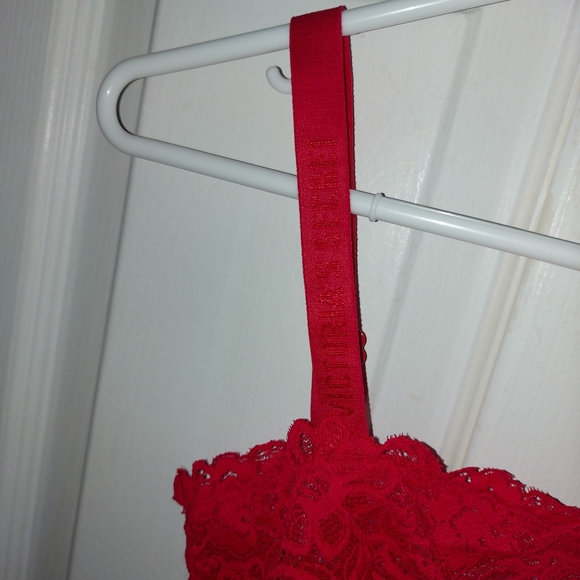 NWOT, Victoria's Secret | Lace Bralette - Picture 3 of 11